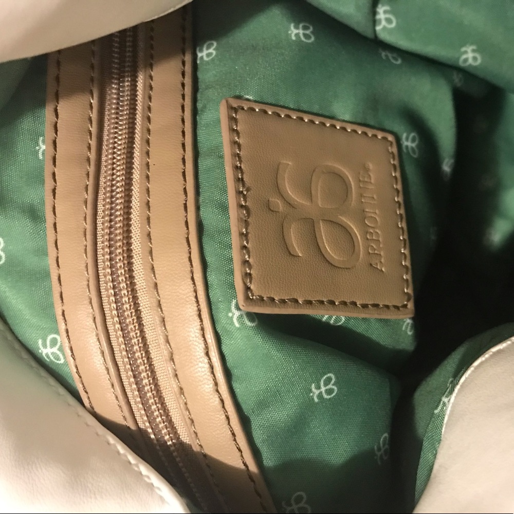 Arbonne Backpack - Picture 4 of 6